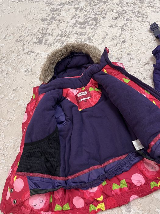 Комбинезон для девочки, новый, на 5 лет