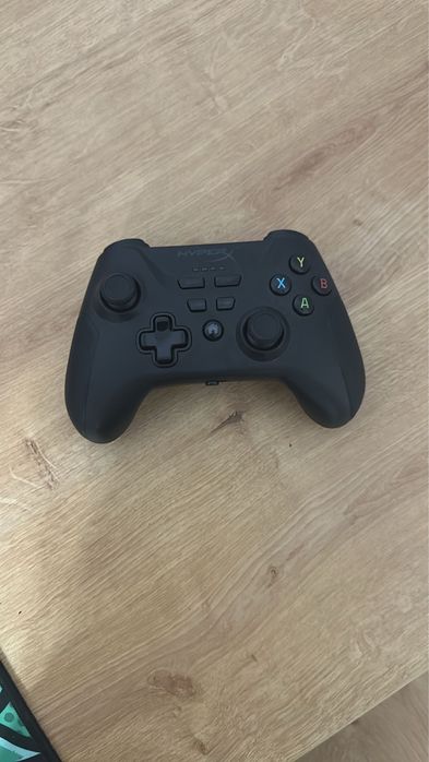 Controller HyperX Clutch Gladiate