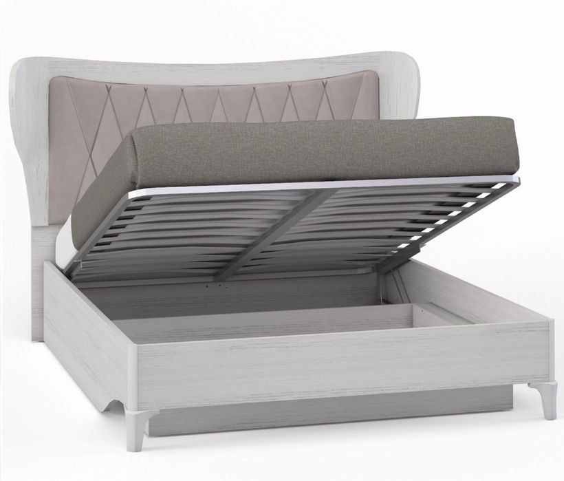 Продам спальный гарнитур