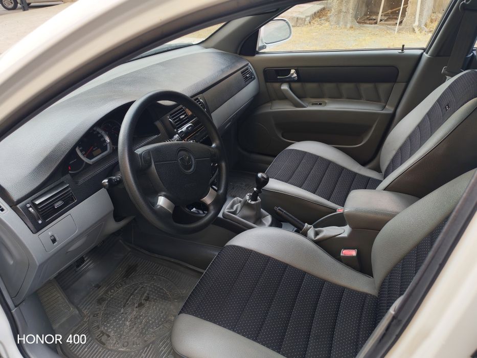Lacetti 1.8 2012