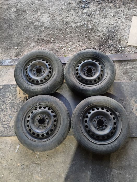 Продам колёса с дисками 175/65 r14