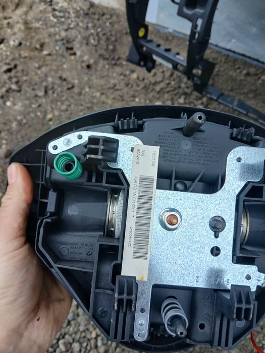 Kit Airbag Plansa Bord Peugeot  207 din 2007