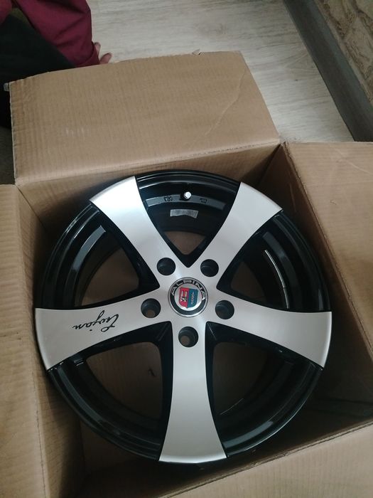 Машинанын титанкасы