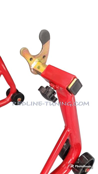 Стойка за повдигане на мотор задна в комплект с два вида накрайници.