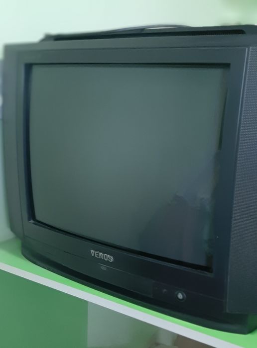 Көрсетип турған Venus телевизор сатылады.