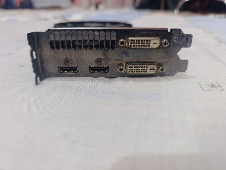 Gigabayt GTX 750 1GB