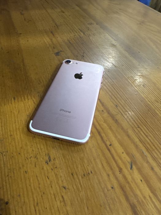 Iphone 7, 65% акб