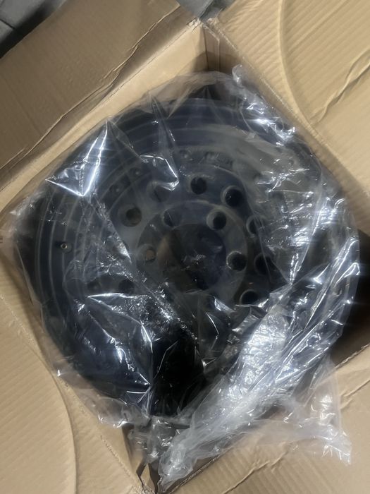 Диск r15. 6x139.7 одна шт