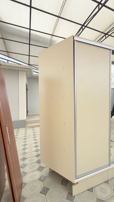 Шкаф для прихожей