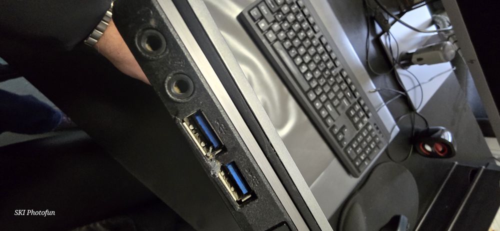 Vand laptop Fujitsu E734-I5