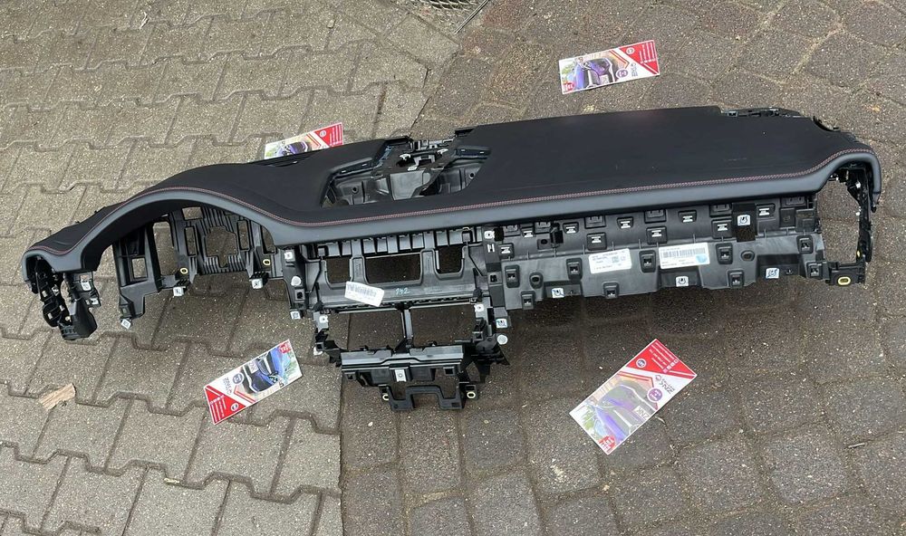 Porsche Cayenne 9Y - plansa bord HUD - cusatura rosie - kit airbag