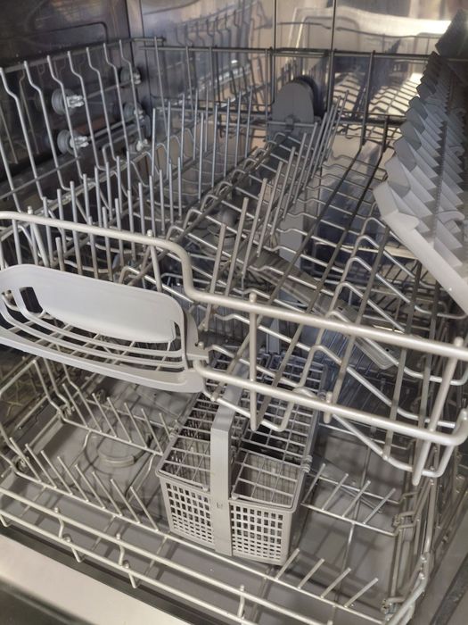 Посудамоечная машина BOSCH