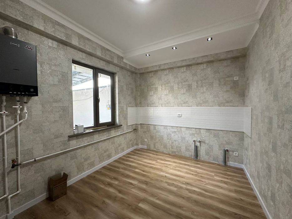 Участка сергели кум арик сотилади