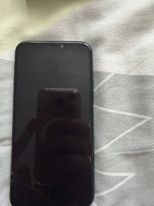 Telefon Iphone 11 Pro