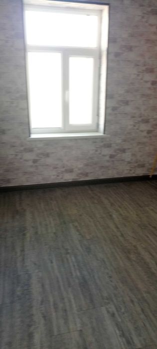 Вир хонали квартира сотилади ремонт билан. Хаваст.