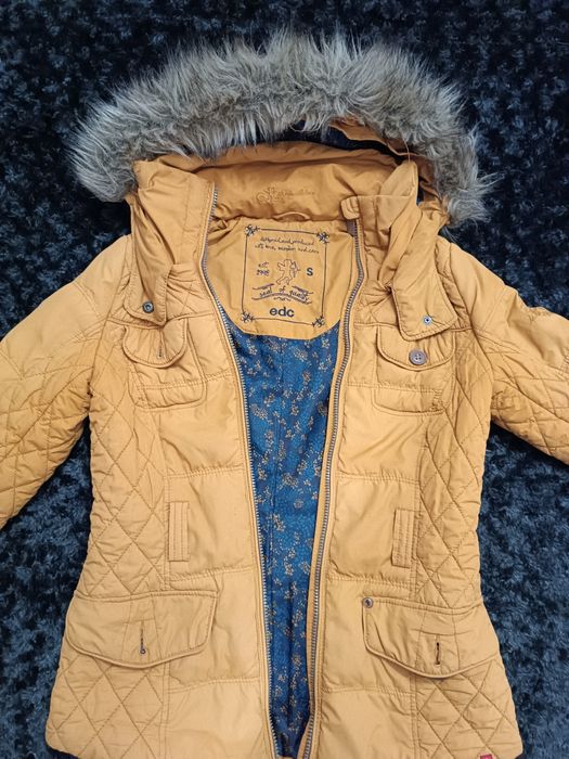 Яке дамско зимно