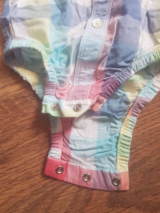 Риза- боди и жилетка за момченце 6 месеца