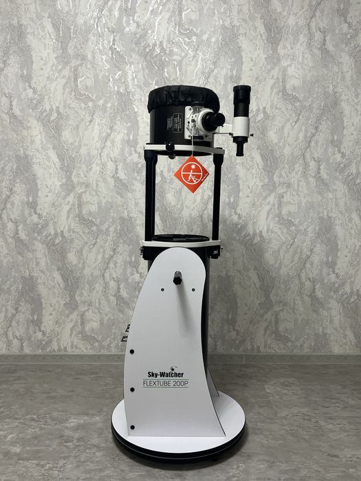 Sky-Watcher Dob 8 Retractable