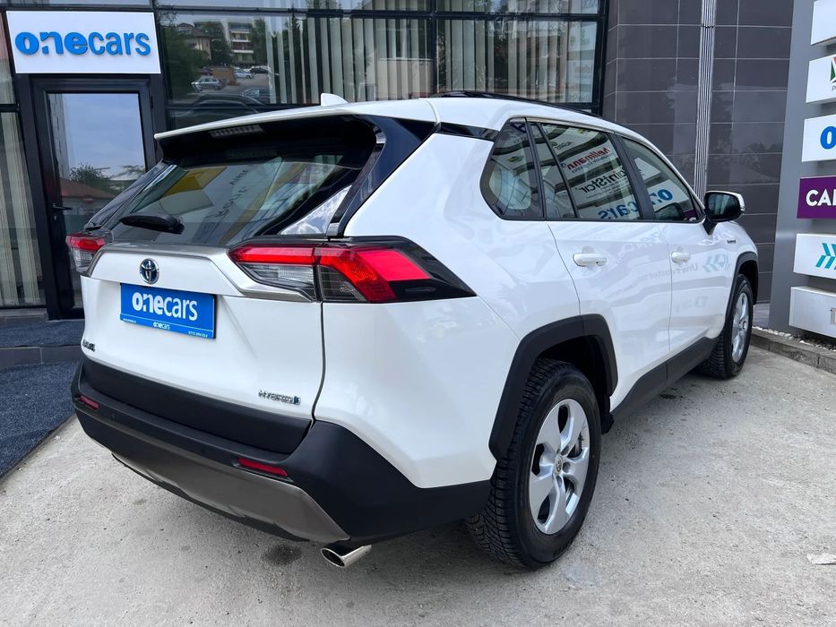 Toyota RAV4 2.5 Hybrid 2020/ 4x4/ Istoric service Reprezentanta