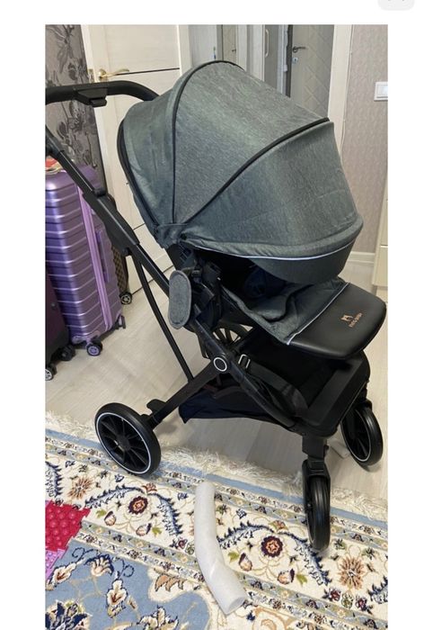 Коляска прогулочная Ining baby Т60