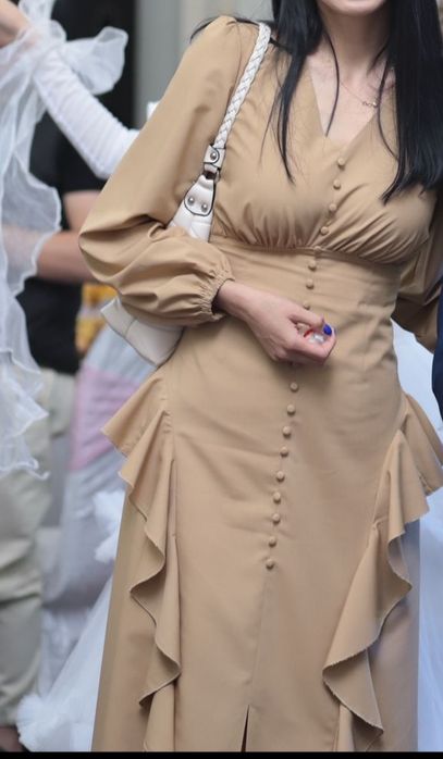 Продаётся платье