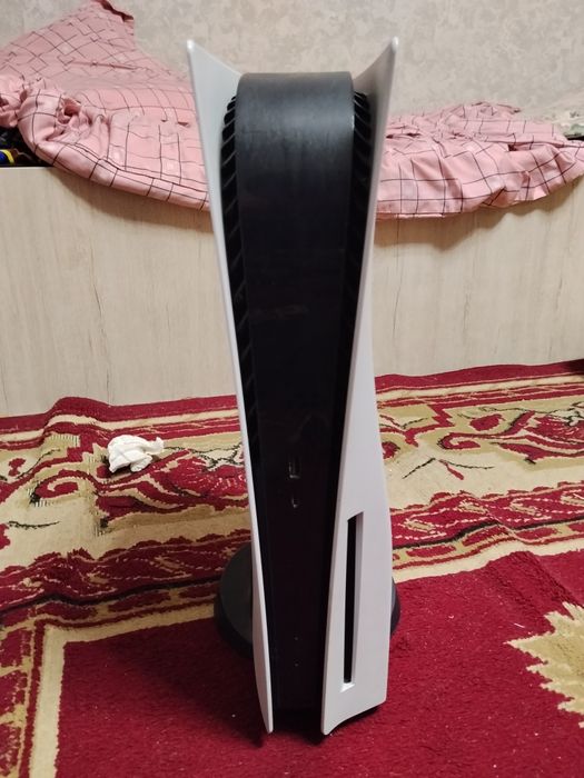 Playstation 5  с дисководом