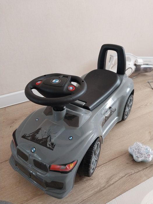 Продам толокар серый