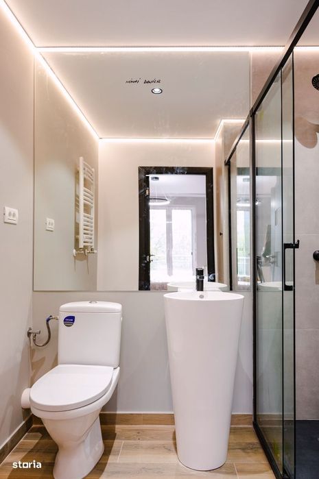 Apartament de inchiriat - 3 camere - Calea Victoriei.