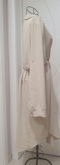 Риза рокля нюд цвят, размер L, с  етикет