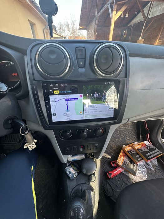 Navigatie Dacia Logan