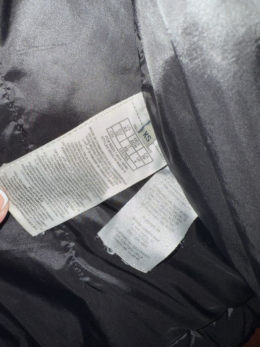 Guess яке черно гъши пух XS оригинално