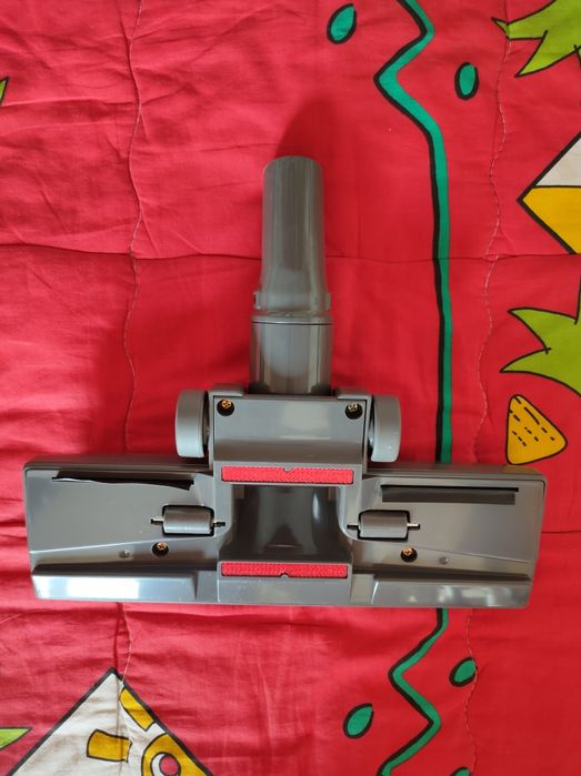 Продам на пылесосы Daewoo шланги