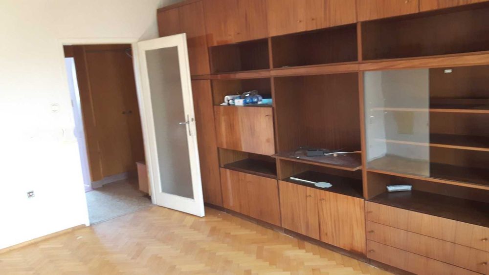 Продава се Тристаен апартамент в Стара Загора, Център - 88 кв.м за 1103 €/кв.м - Снимка #3