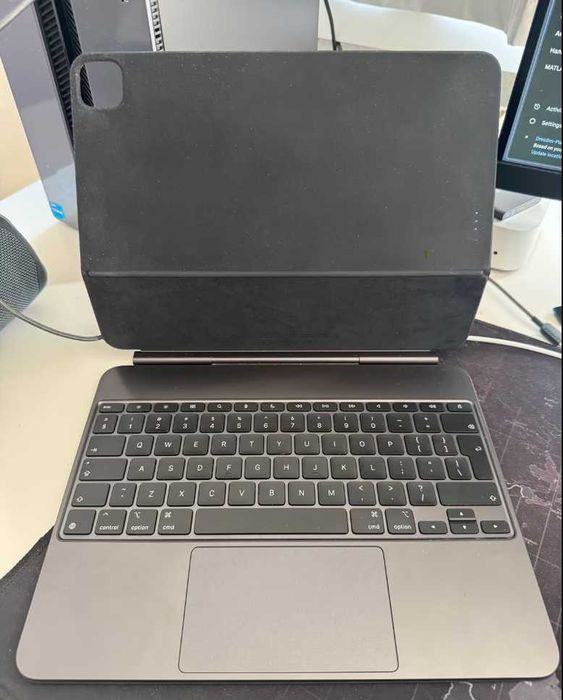 Apple Magic Keyboard для iPad Pro 13" (M4/M5) – Новое – С чеком