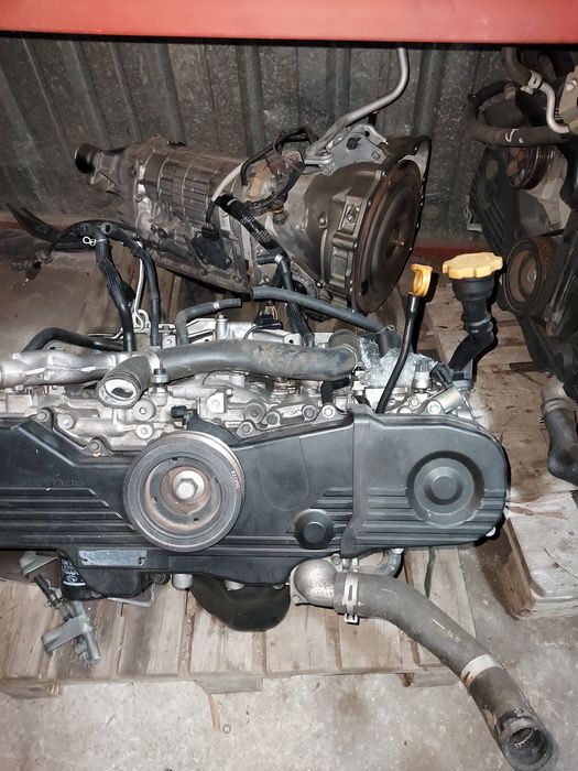 Двигатель  Ei203 на Subaru Forester  .