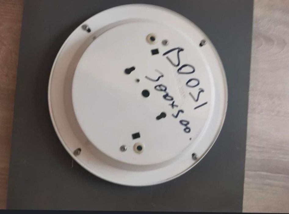 Люстра на потолок