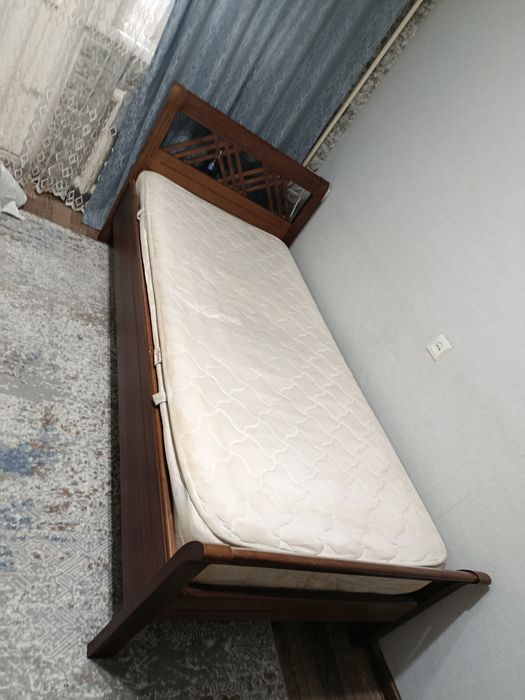 Кровать из чинара