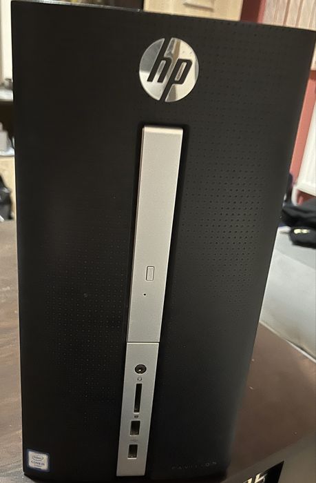 Лек гейминг/Офис компютър