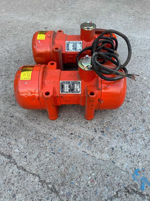 Вибраторы 220V-380V