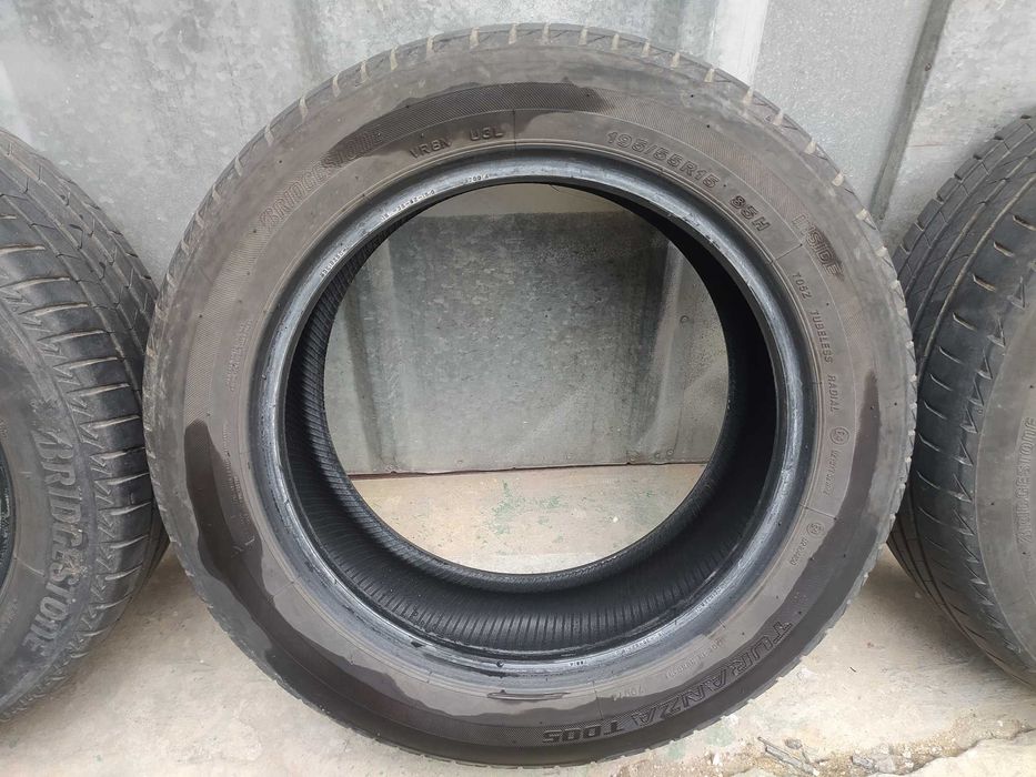 4бр. Летни гуми Bridgestone Turanza T005 - 195/55 R15 85H (DOT 2021г.)