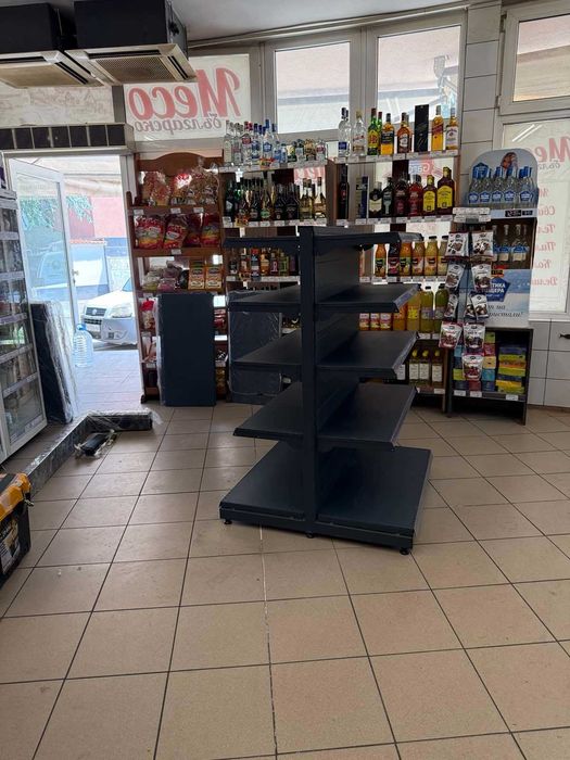 ПРОМОЦИЯ Островен стелаж за магазин (гондола), Търговско оборудване
