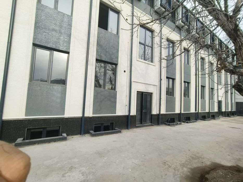 Сергили мошина бозор рупарасидаги махалладаДуплекс квартира сотилади