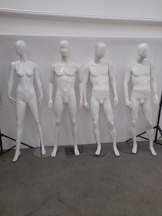 Manechine expunere haine