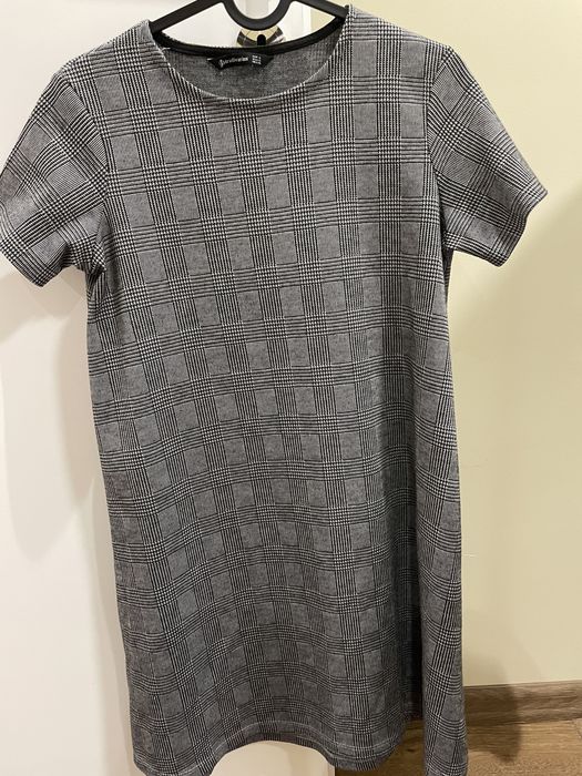 Спортно-елегантна рокля