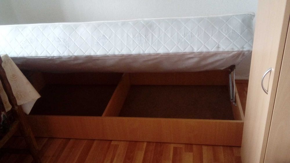 Дава се под наем  в Варна, ВИНС - 10 кв.м за 179.52 € - Снимка #4