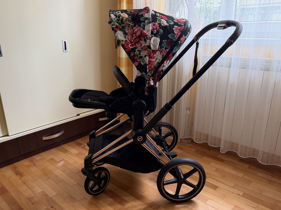 Cărucior Cybex Priam platinum spring blossom , scoică Cloud Z, bază ISOFIX,