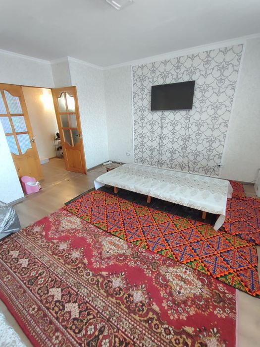 Продам 3  х комн квар., 2-40 А-3  этаж.