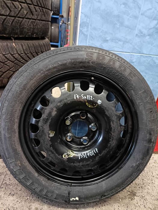 Продавам Резервни гуми-патерици