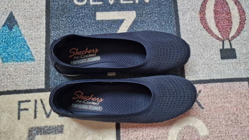 Дамски обувки Skechers BE COOL