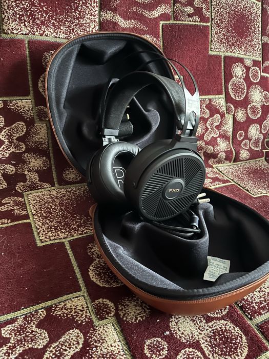 Продам планары FIIO FT5 (новые)